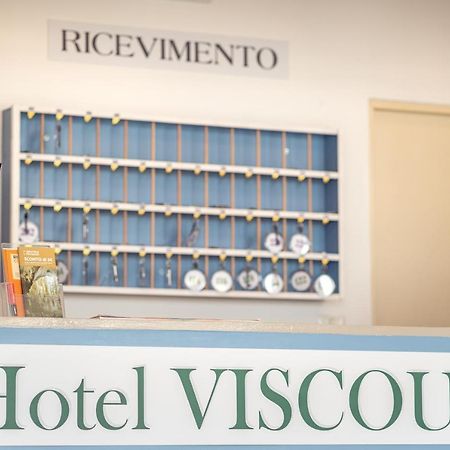 ריצ'יונה Hotel Viscount מראה חיצוני תמונה